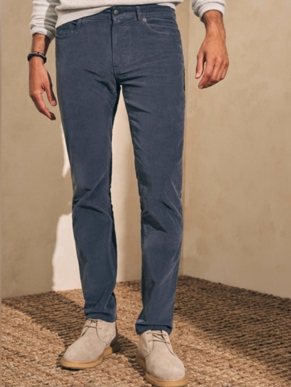 Faherty Stretch Corduroy Pants in Faded Navy